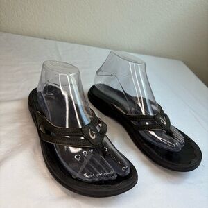 Olukai Paniolo Flip Flops Womens Size 8 Sandals Leather Slides